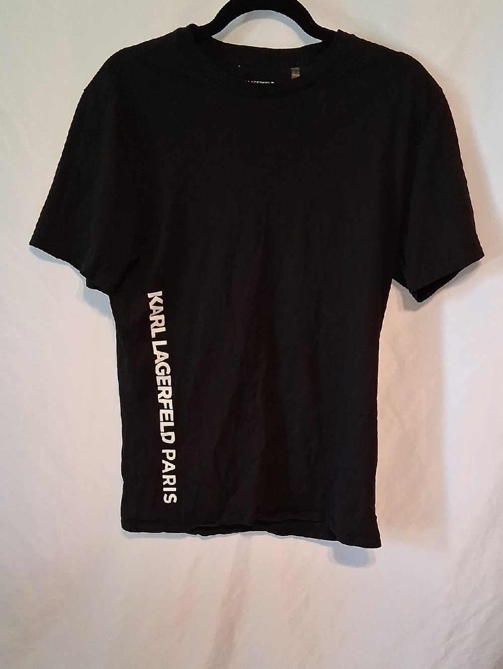 Karl Lagerfeld Paris Men's Black Vertical Logo Graphic T-Shirt Size S - Picture 2 of 5